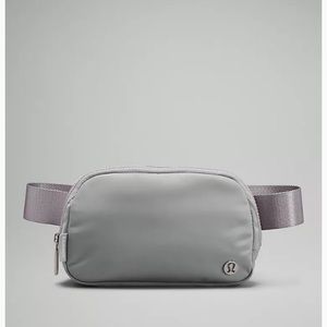 Lululemon Everywhere Belt Bag Silver Drop 1L Outdoors Fitness Travel Hiking Walk